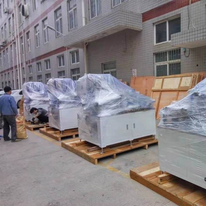 We are loading 3 containers of American Hose Clamp Machine to USA